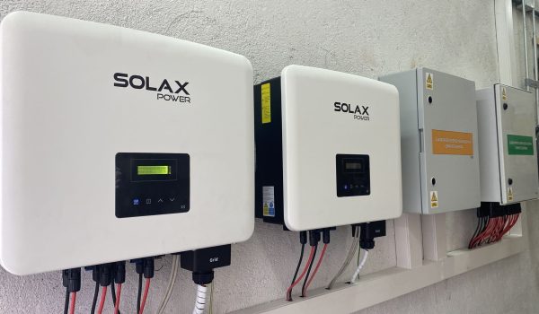Inversores solax